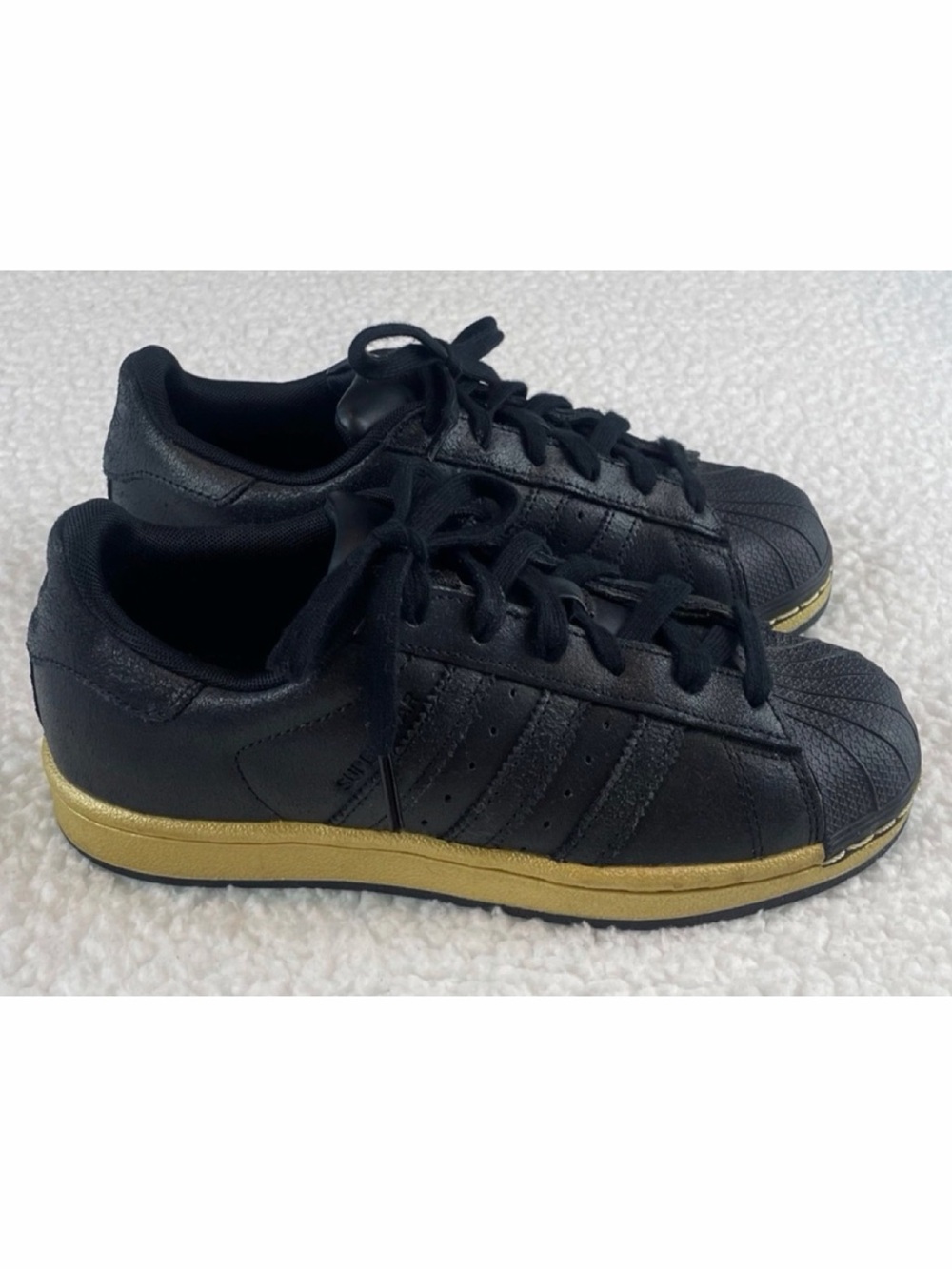 ADIDAS • Black/Gold Superstar Lace-Up Casual Sneakers, 4.5